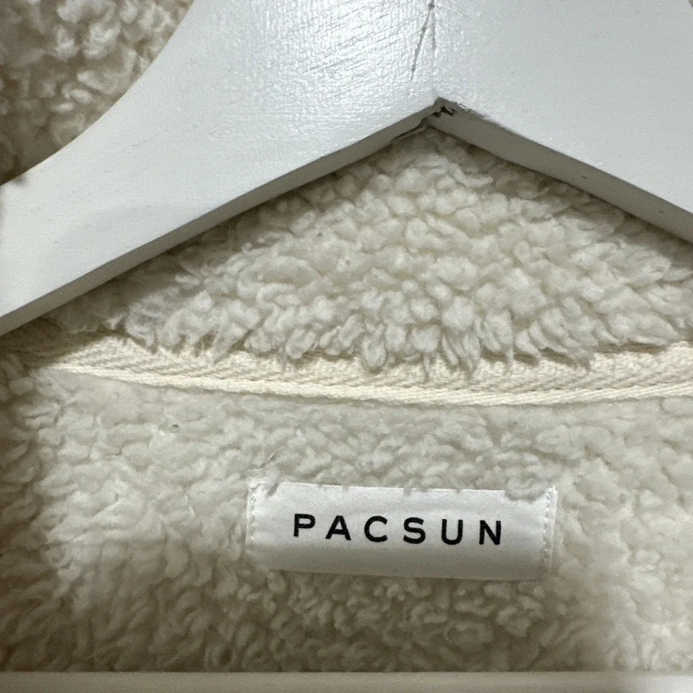 Pacsun Fleece 1/4 Zip Ivory White‎ Pullover Jacket Size Medium